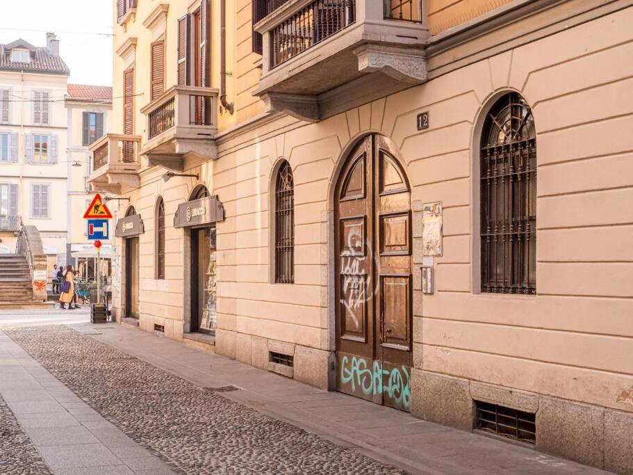 Romantic Flat On Navigli River By Easylife Milano Eksteriør bilde