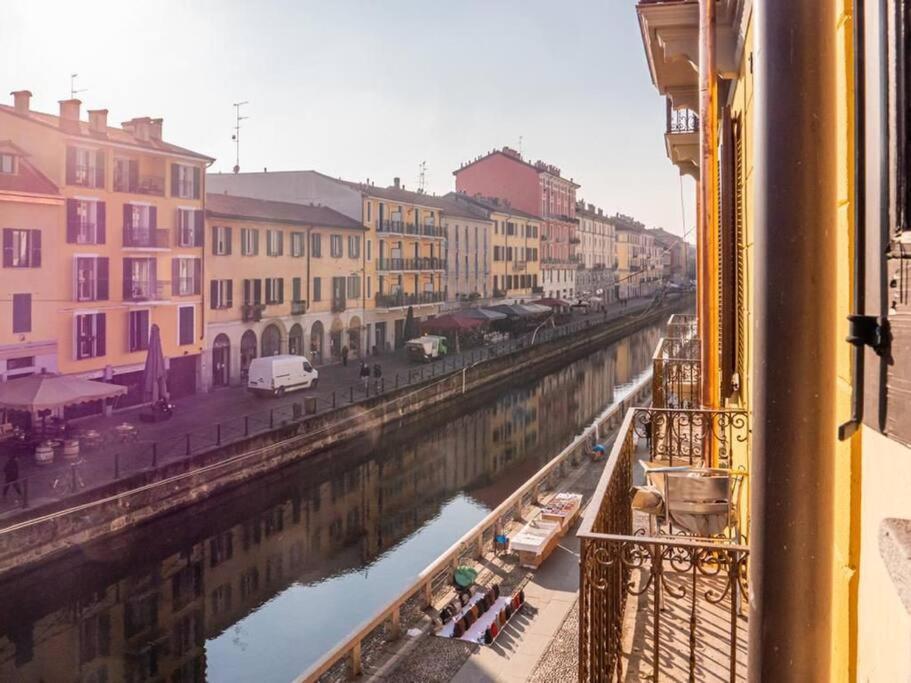 Romantic Flat On Navigli River By Easylife Milano Eksteriør bilde