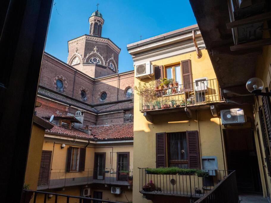 Romantic Flat On Navigli River By Easylife Milano Eksteriør bilde