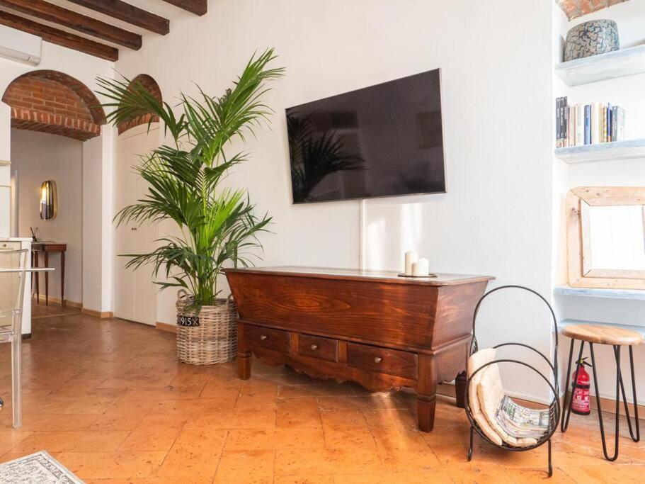 Romantic Flat On Navigli River By Easylife Milano Eksteriør bilde